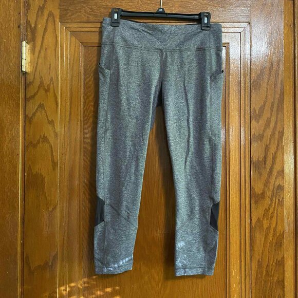 Lululemon Ankle Leggings! NWT ! - Picture 1 of 13